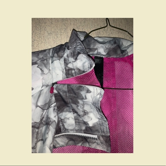 Workout Jacket - Picture 3 of 12